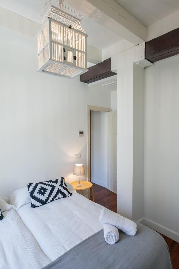 Suite Cathedral Sevilla ภายนอก รูปภาพ