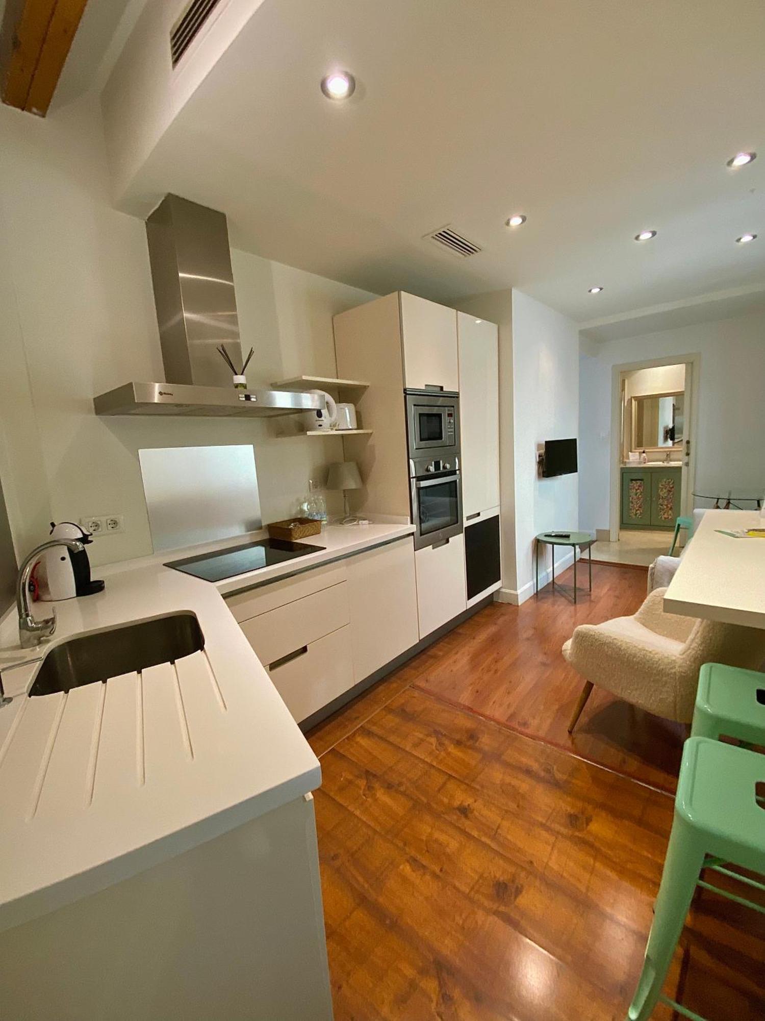 Suite Cathedral Sevilla ภายนอก รูปภาพ